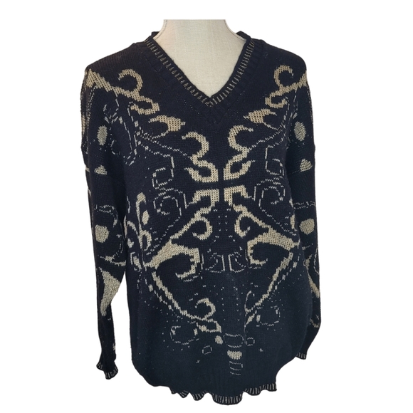 Ellen D Vintage Oversized Black Sweater with Gold Detail Size S/M - Picture 1 of 4